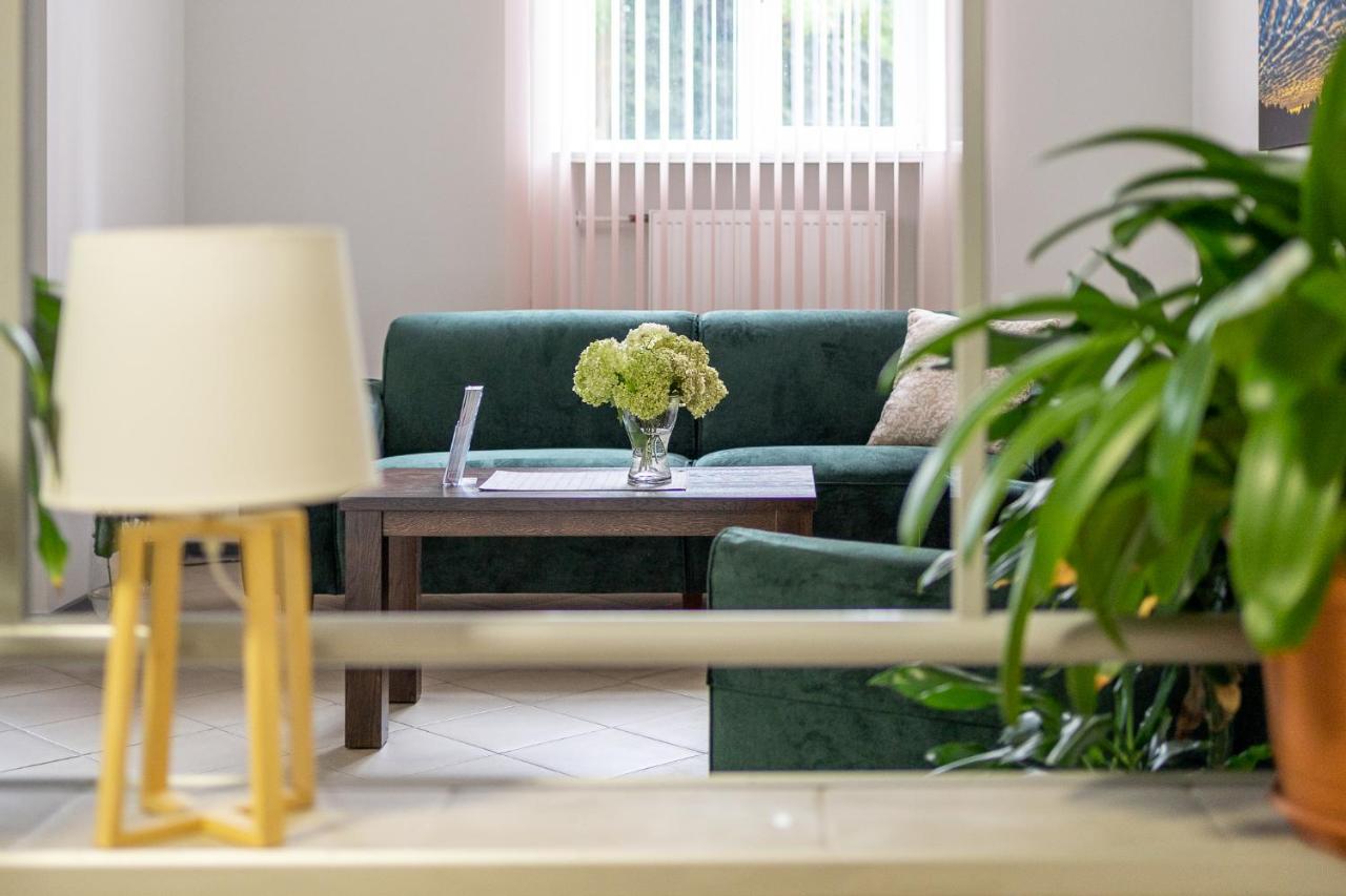 Virumaa Hostel Kohtla-Järve Exteriör bild