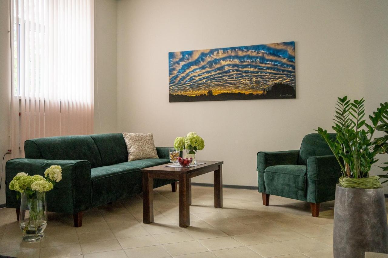 Virumaa Hostel Kohtla-Järve Exteriör bild
